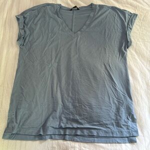 Banana Republic T shirt